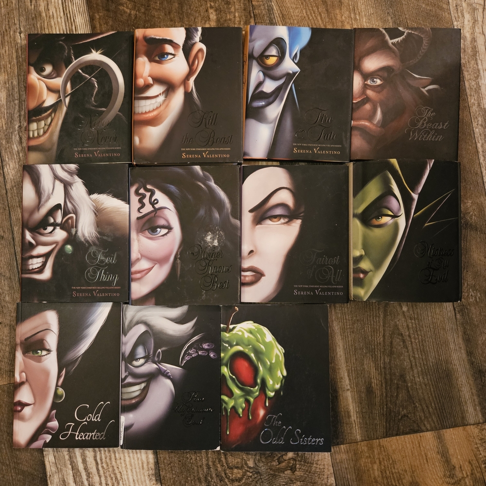 Disney Villains Book Collection